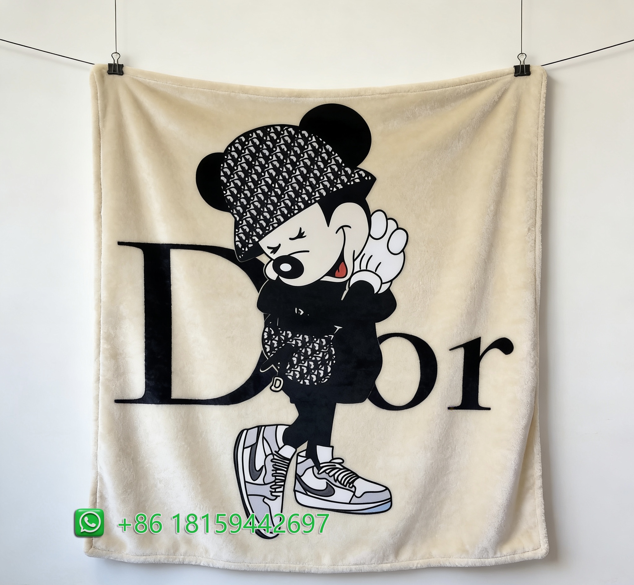 Dior Throw Blankets